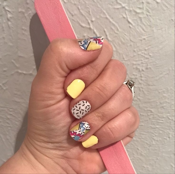 Color Street Nail Polish Strips in shade Belgium Buttercup - Picture 2 of 4